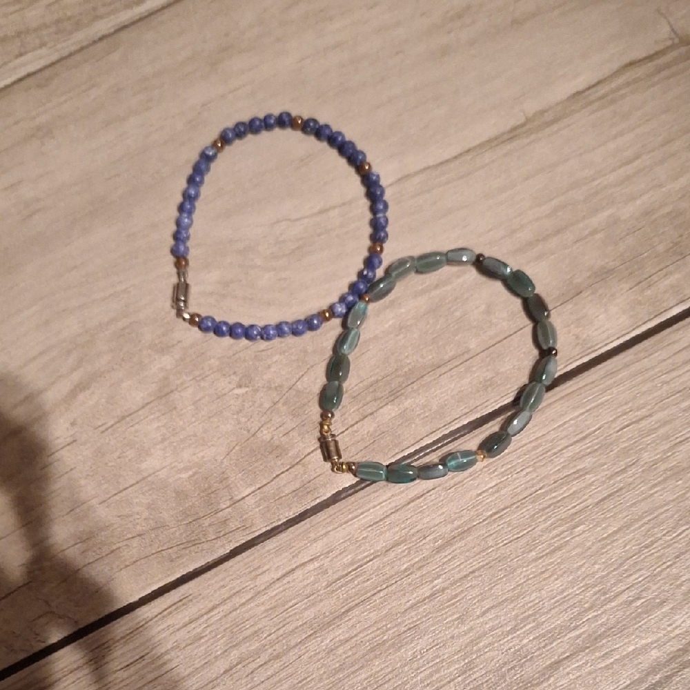 🍁Elegant Blue and Green Beaded Bracelet Set🐠